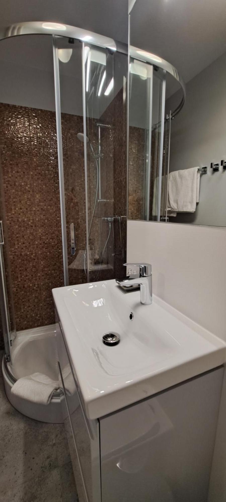 ורשה Falcon Apartment Center 4 Metro Swietokrzyska מראה חיצוני תמונה