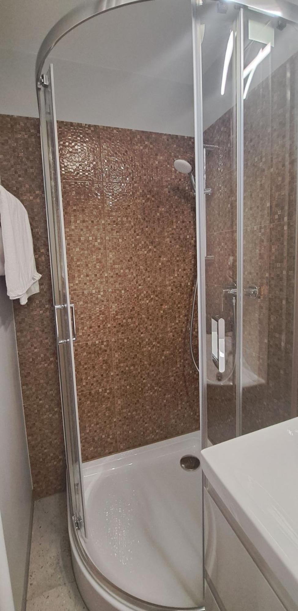 ורשה Falcon Apartment Center 4 Metro Swietokrzyska מראה חיצוני תמונה